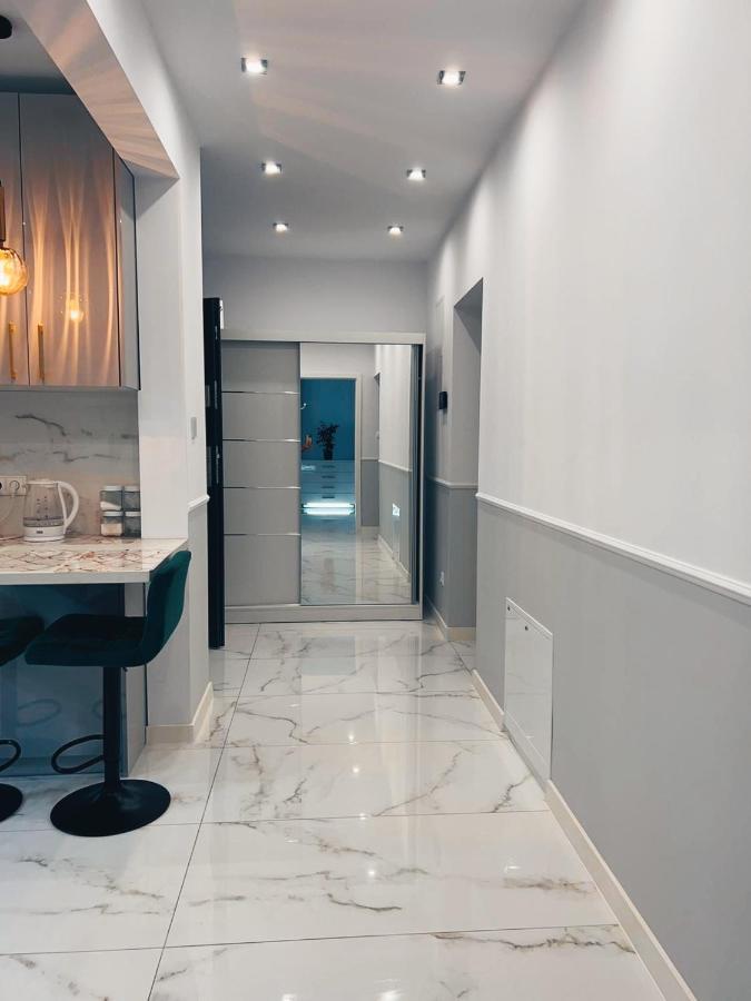 סאשינו Apartament Latarnikow Stilo מראה חיצוני תמונה